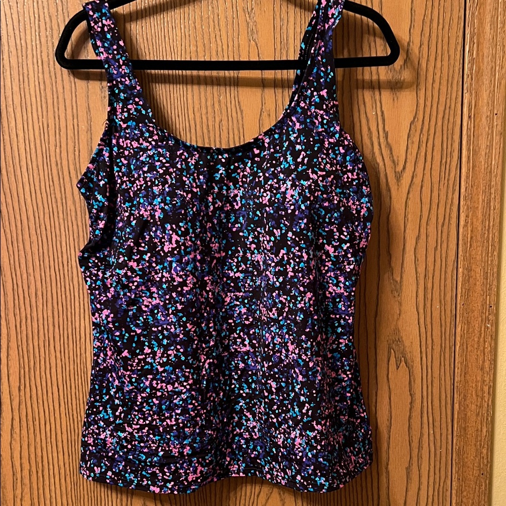 Multicolor Sleeveless Women's swim top